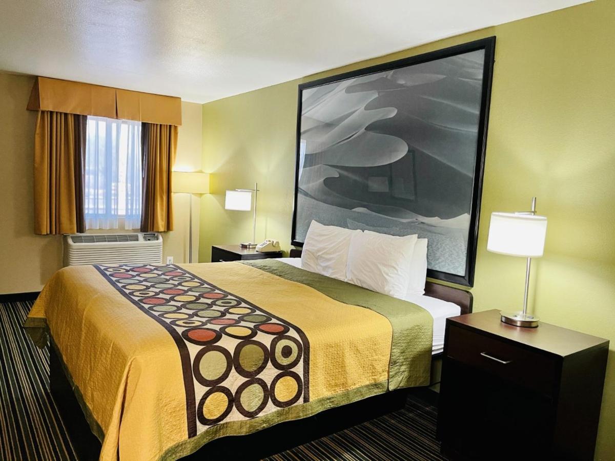 Super 8 By Wyndham Casa Grande Hotel Exterior photo