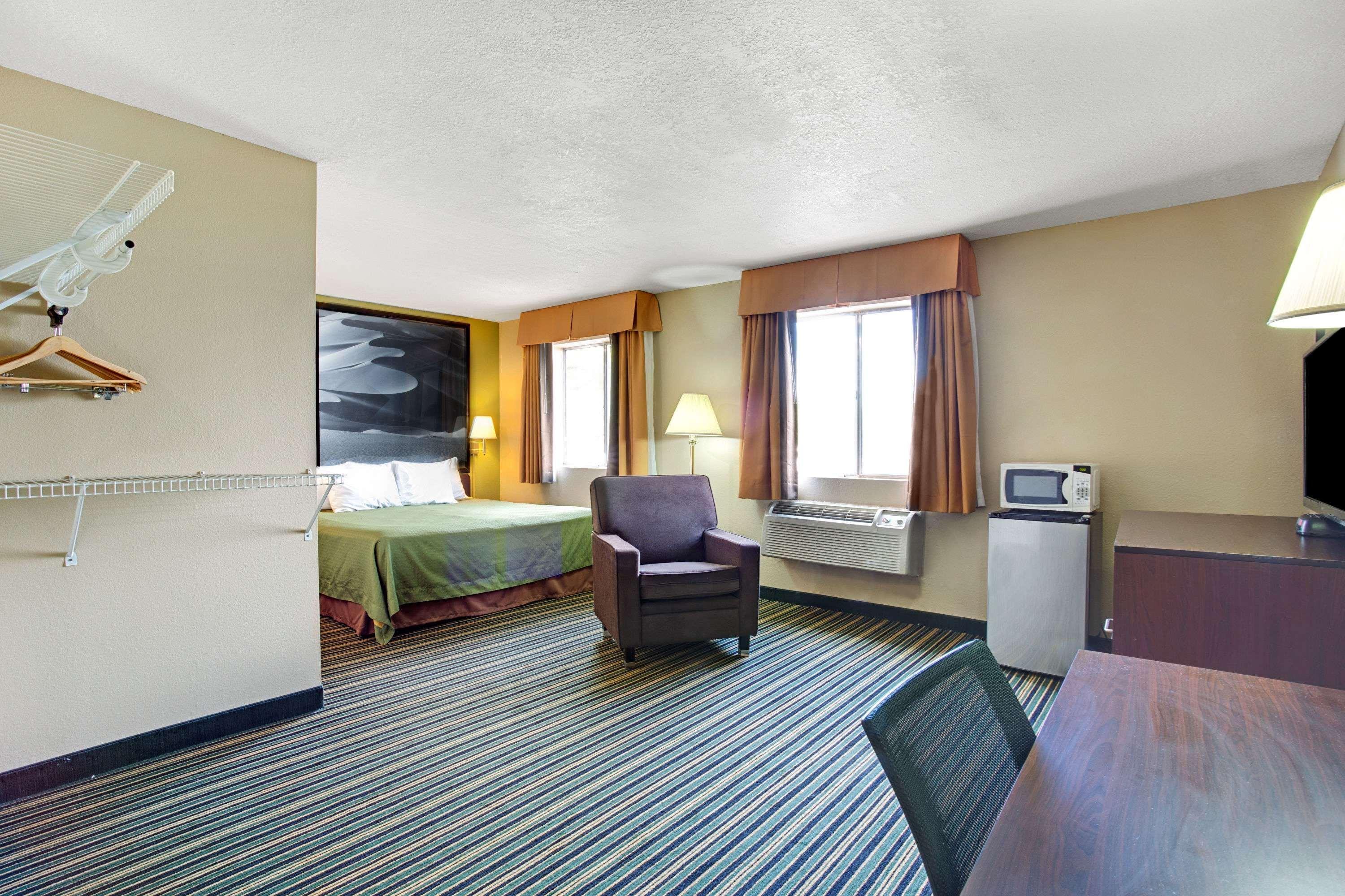 Super 8 By Wyndham Casa Grande Hotel Exterior photo
