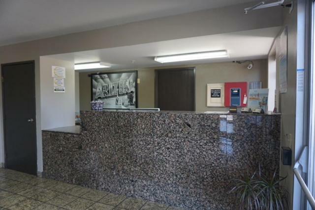 Super 8 By Wyndham Casa Grande Hotel Exterior photo